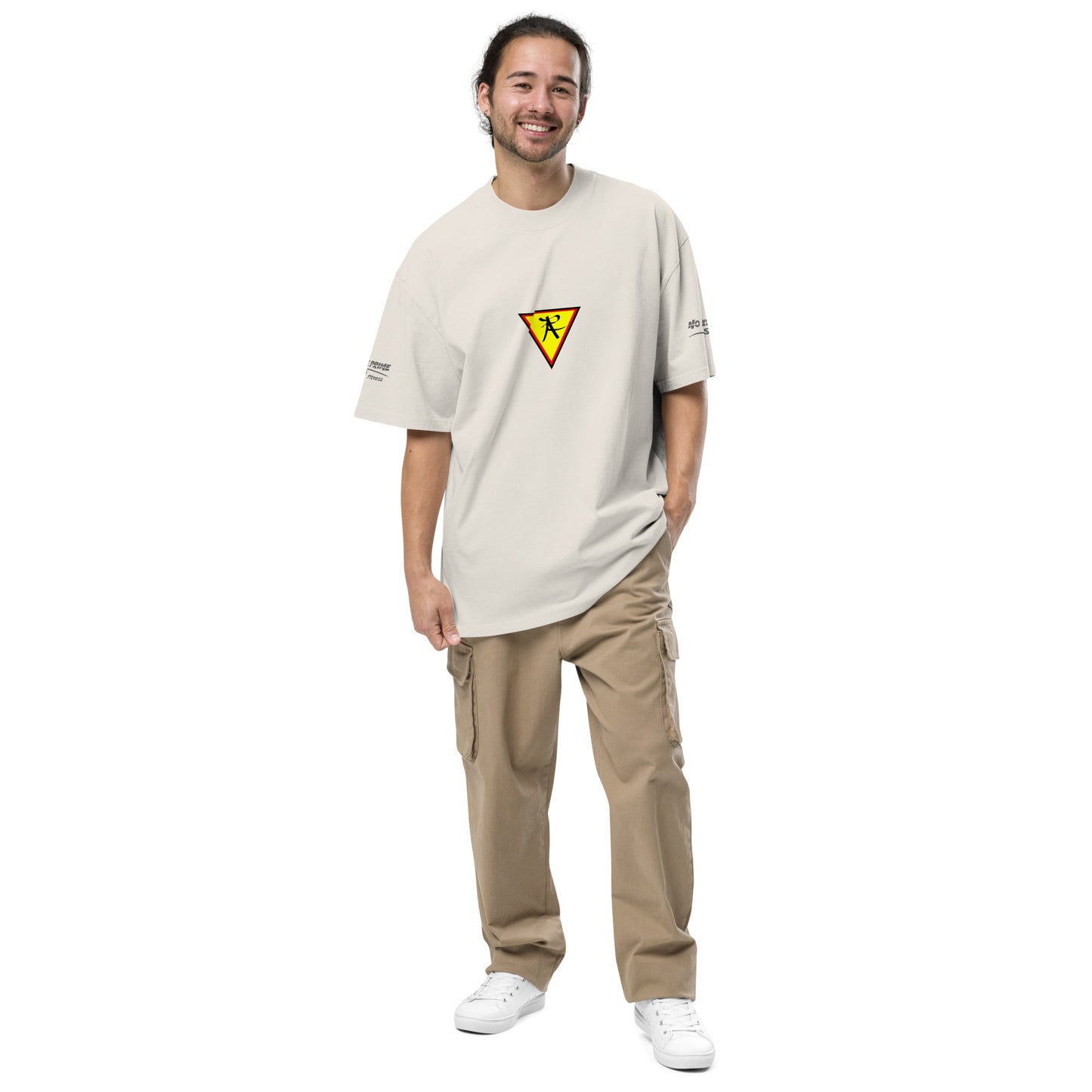 Pump Cover Oversized faded t-shirt
